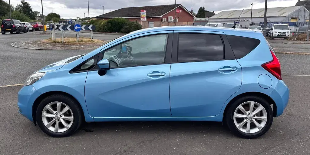 Used Nissan Note Acenta Premium 98 HP (72 kW) 2014 Blue Hatchback