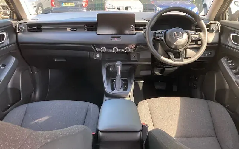Used Honda HR-V Elegance 131 HP (96 kW) 2024 SUV