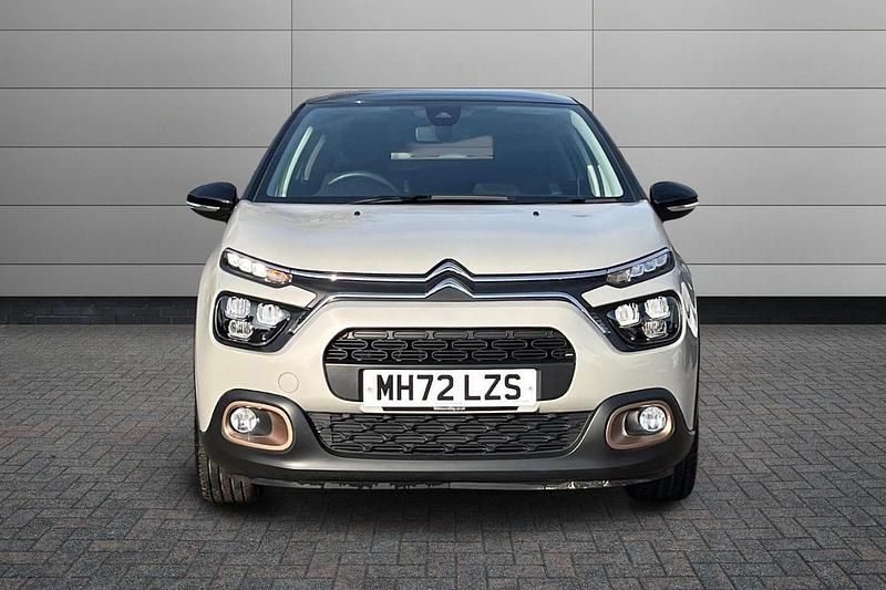 Used Citroën C3 PureTech 83 HP (61 kW) 2023 Soft sand Hatchback