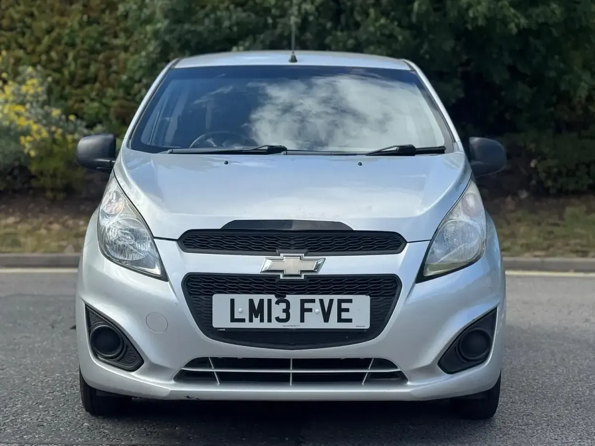 Used Chevrolet Spark LS 68 HP (50 kW) 2013 Silver Hatchback