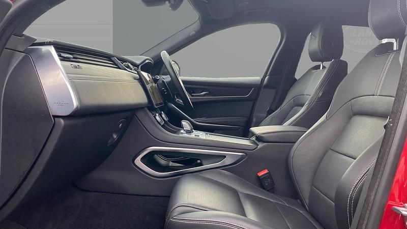 Used Jaguar F-Pace R-Dynamic 204 HP (150 kW) 2022 Red SUV