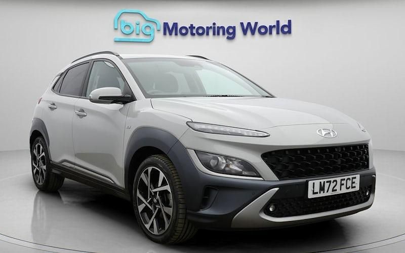 Second-hand Hyundai Kona Premium 120 CP (88 kW) 2022 SUV