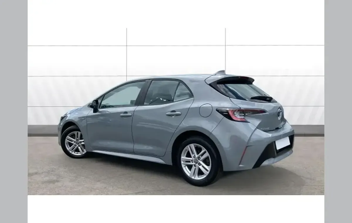 Used Toyota Corolla 120 HP (88 kW) 2021 Grey Hatchback