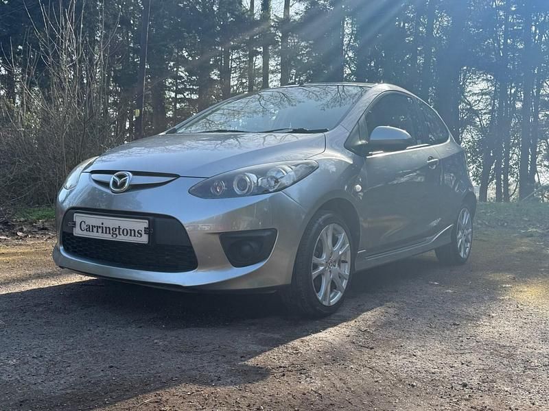 Used Mazda 2 86 HP (63 kW) 2010 Silver Hatchback