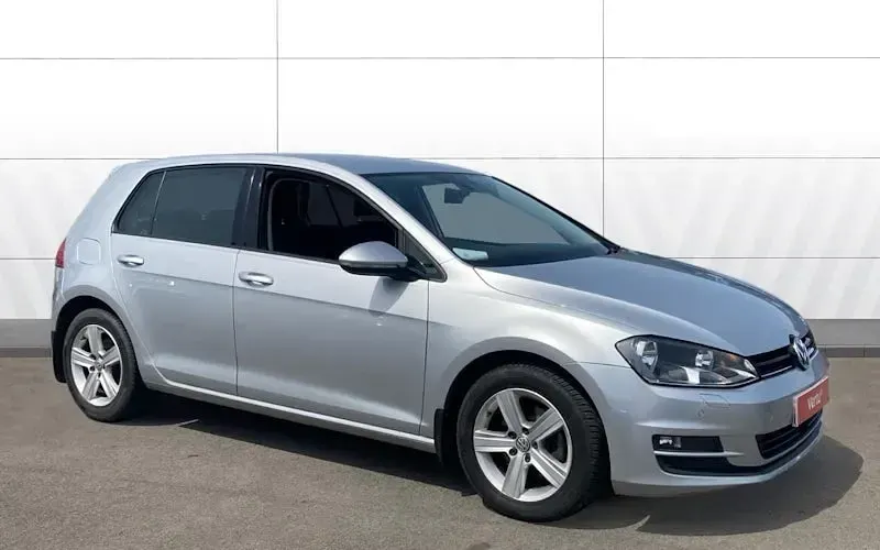 Used VW Golf VII Edition 125 HP (91 kW) 2016 Hatchback