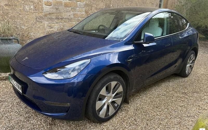 Used Tesla Model Y Long Range AWD 286 kW (389 HP) 2025 SUV