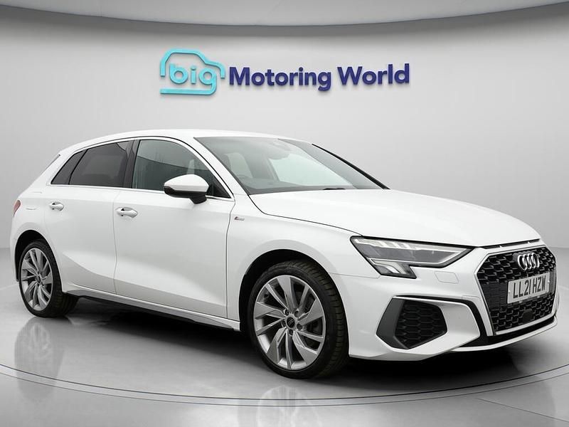 White Used 2021 Audi A3 e-tron S-Line Hatchback | £16,200 (Fair price) - Image 1/4