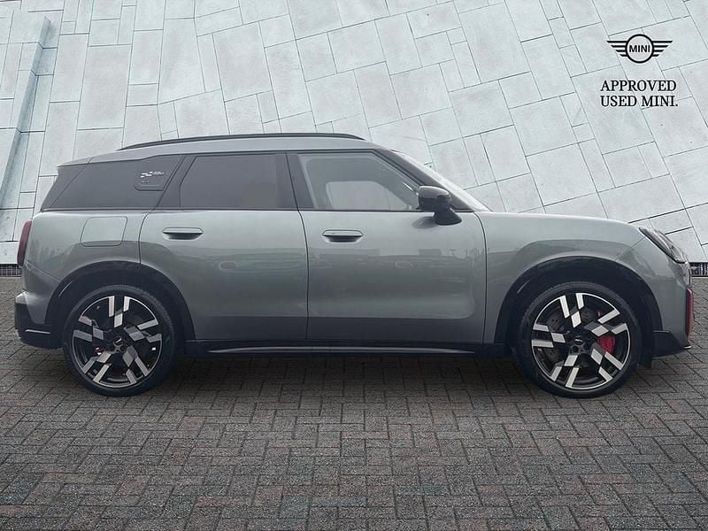 Used Mini John Cooper Works Countryman 296 HP (217 kW) 2024 Green SUV