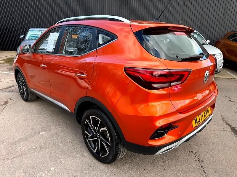 Used MG ZS Exclusive 106 HP (77 kW) 2021 Orange SUV