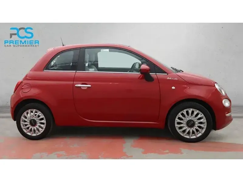 Used Fiat 500 Dolcevita 70 HP (51 kW) 2023 Pasodoble red Hatchback