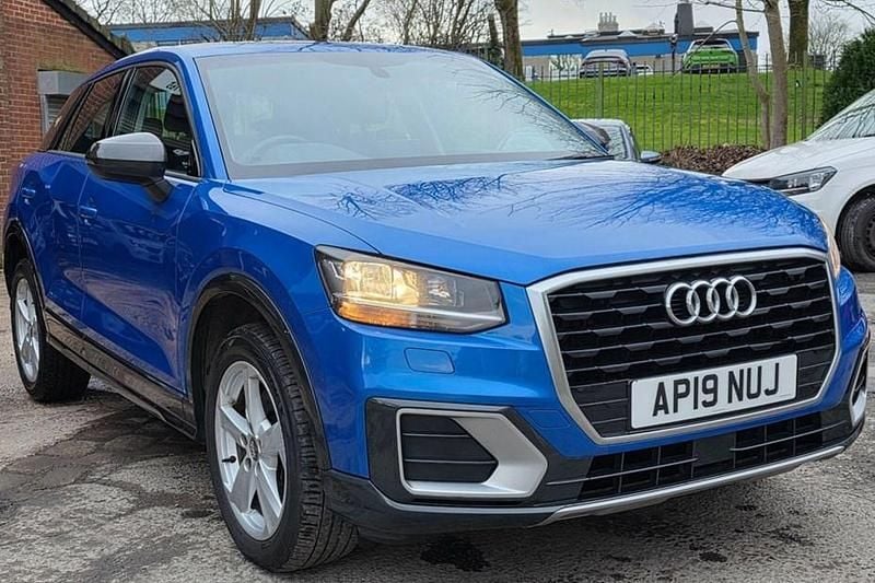 Used Audi Q2 Sport 116 HP (85 kW) 2019 Blue SUV