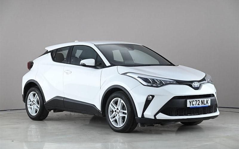 Used Toyota C-HR 122 HP (89 kW) 2022 White SUV