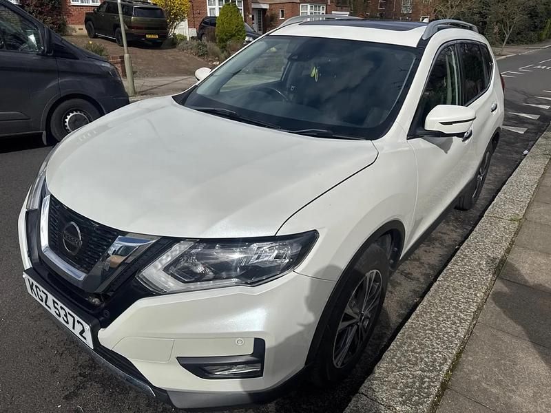 Used Nissan X-Trail N-Connecta 2018 White SUV