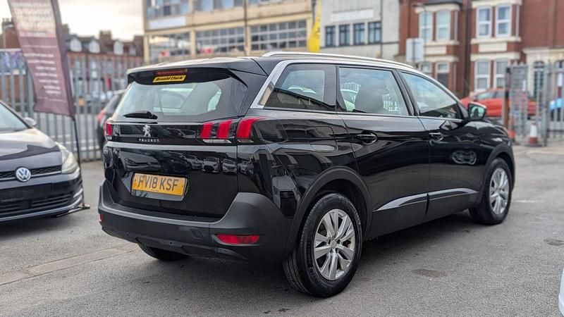 Used Peugeot 5008 Active 2018 Black SUV
