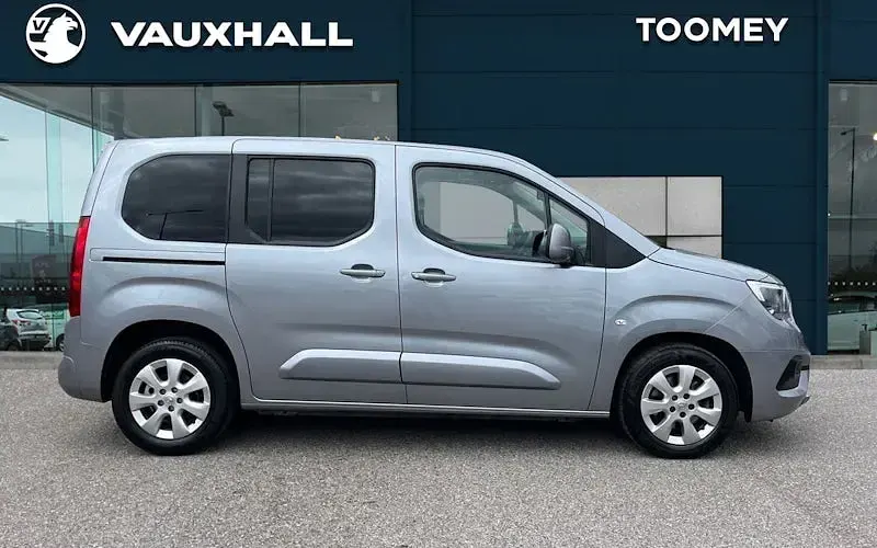 Used Vauxhall Combo S 131 HP (96 kW) 2021 Grey MPV