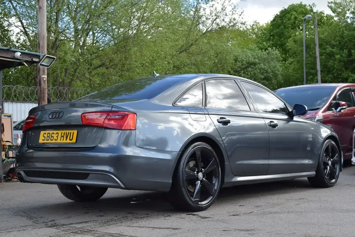 Used Audi A6 Black Edition 177 HP (130 kW) 2013 Grey Sedan