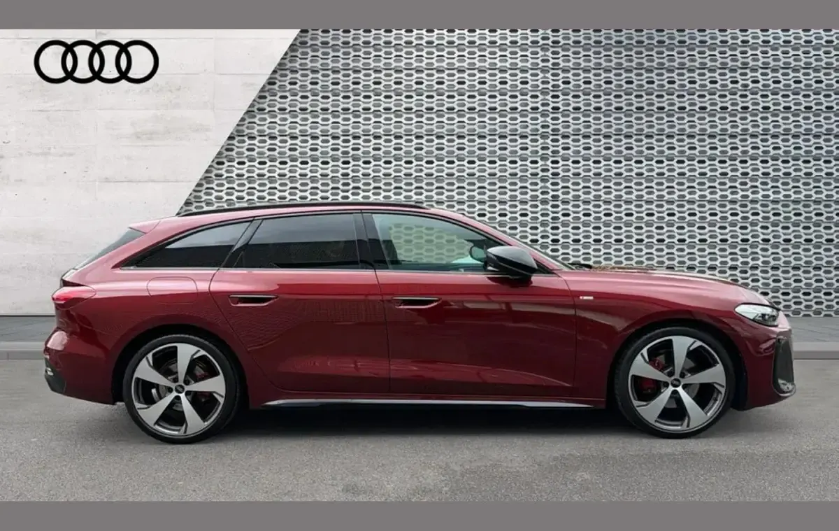 Used Audi A5 Advanced 200 HP (147 kW) 2025 Red Estate