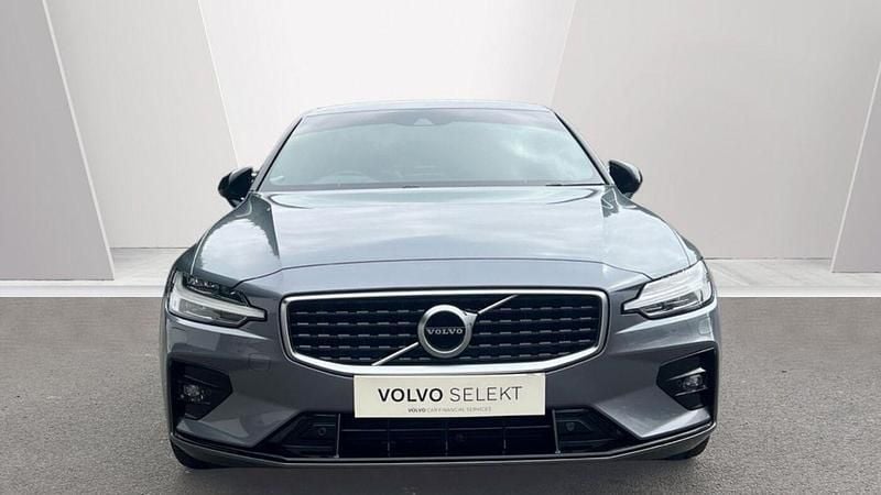 Used Volvo S60 R-Design 250 HP (183 kW) 2020 Grey Sedan