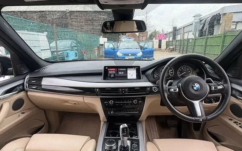 Usado BMW X5 M Sport 313 HP (230 kW) 2017 Preto SUV