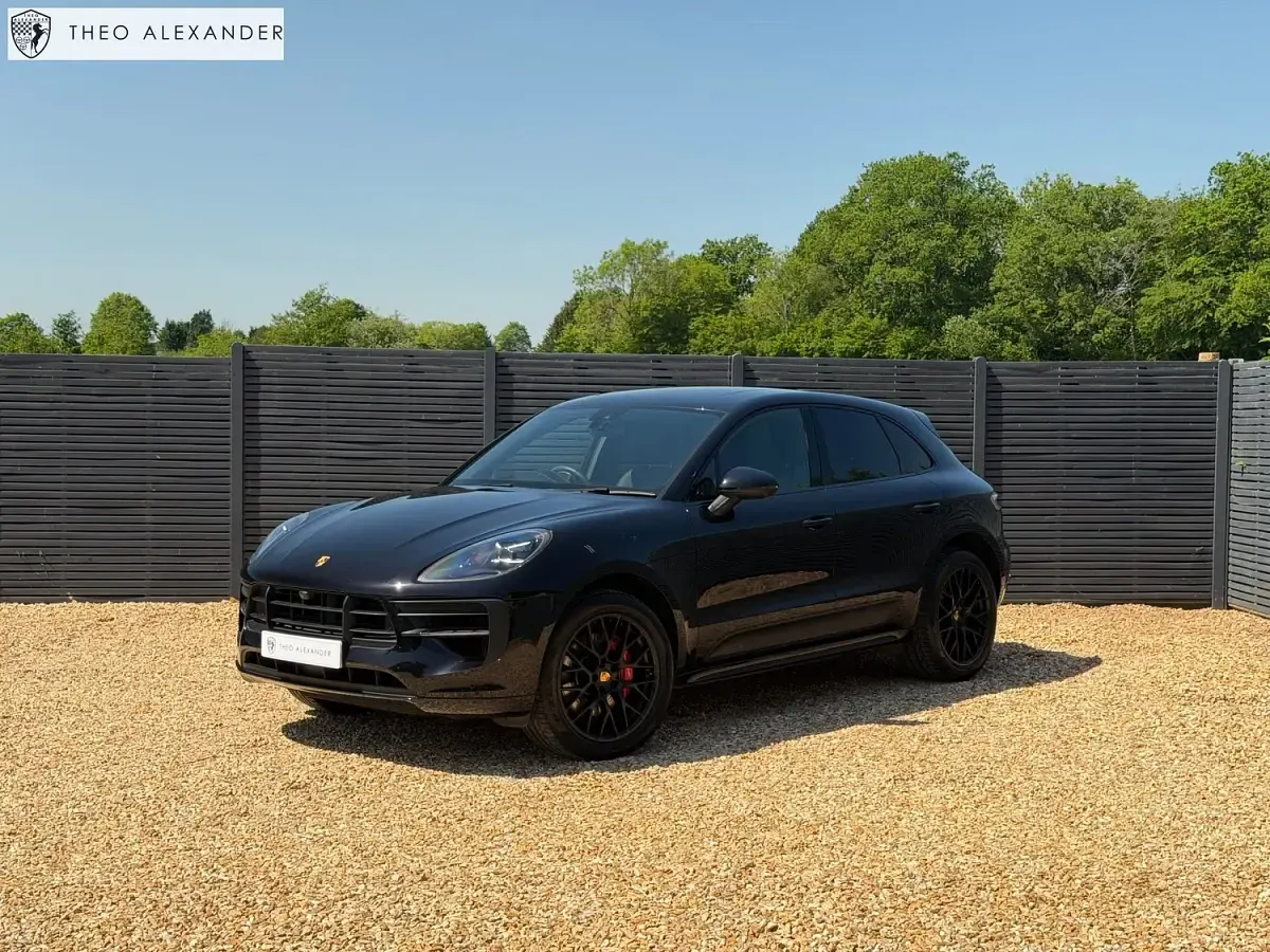 Used Porsche Macan 380 HP (279 kW) 2021 Black SUV