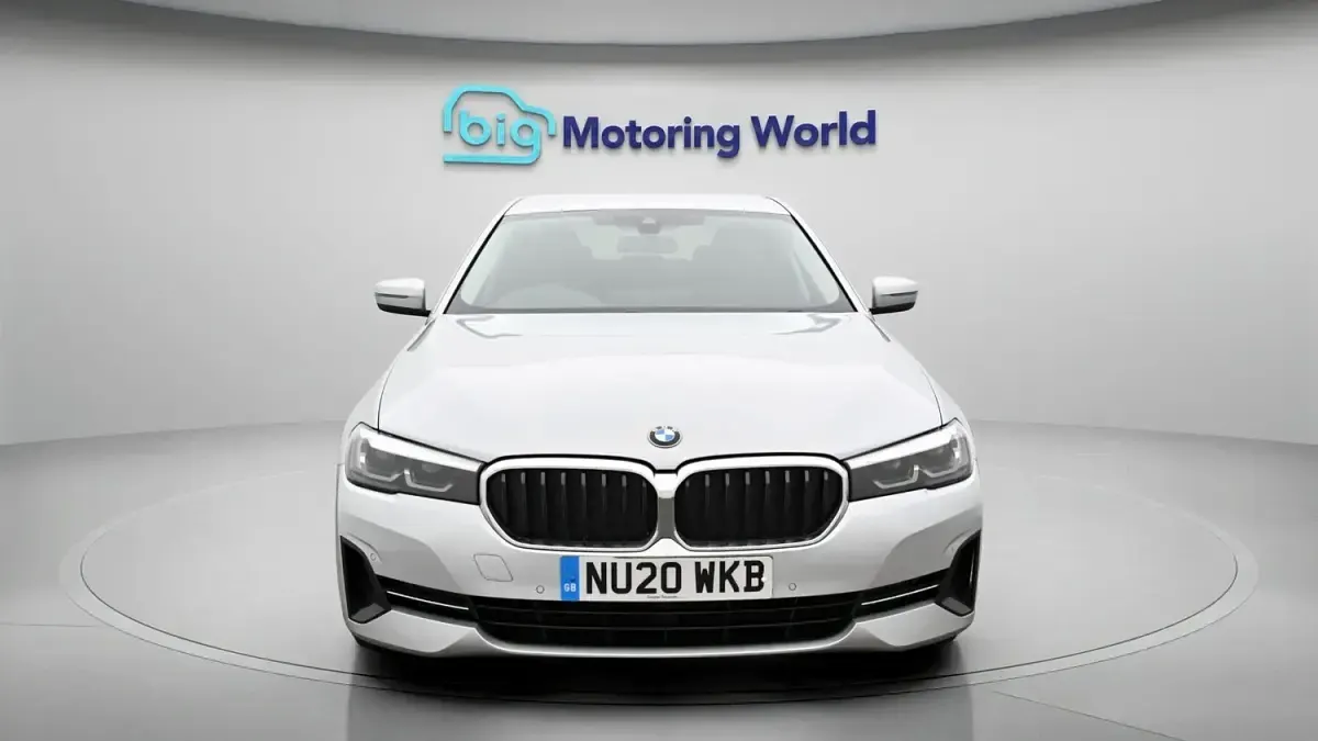 Used BMW 530e 289 HP (212 kW) 2020 Silver Sedan