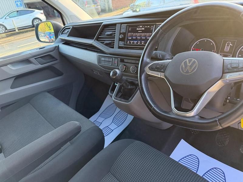 Used VW Transporter Startline 150 HP (110 kW) 2022 White Van