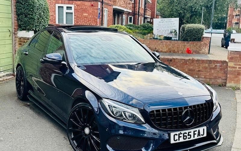 Used Mercedes C250 AMG Line Premium Plus 204 HP (150 kW) 2016 Sedan