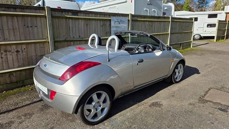 Used Ford StreetKa Convertible 2005 Silver Cabriolet