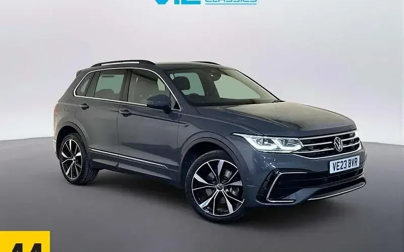 Used VW Tiguan R-line 245 HP (180 kW) 2023 SUV