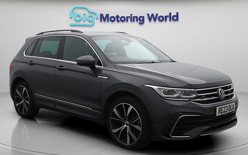 Used 2023 VW Tiguan R-line SUV | £26,100 (Fair price) - Image 1/4