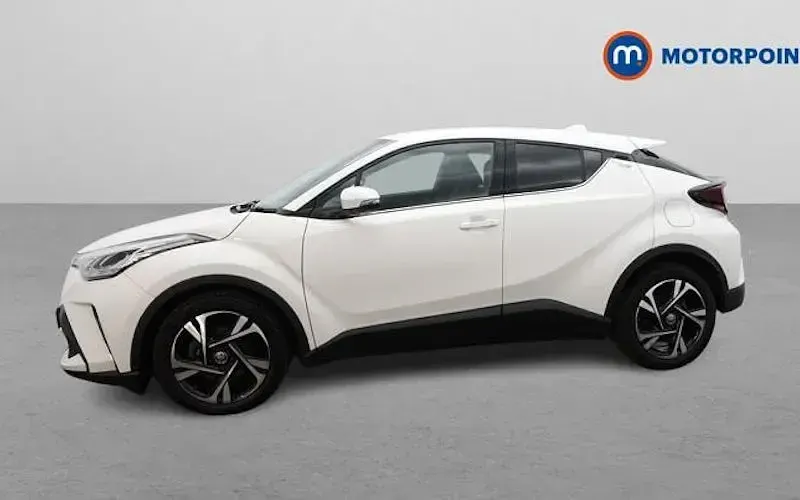 Used Toyota C-HR Design 122 HP (89 kW) 2023 White SUV
