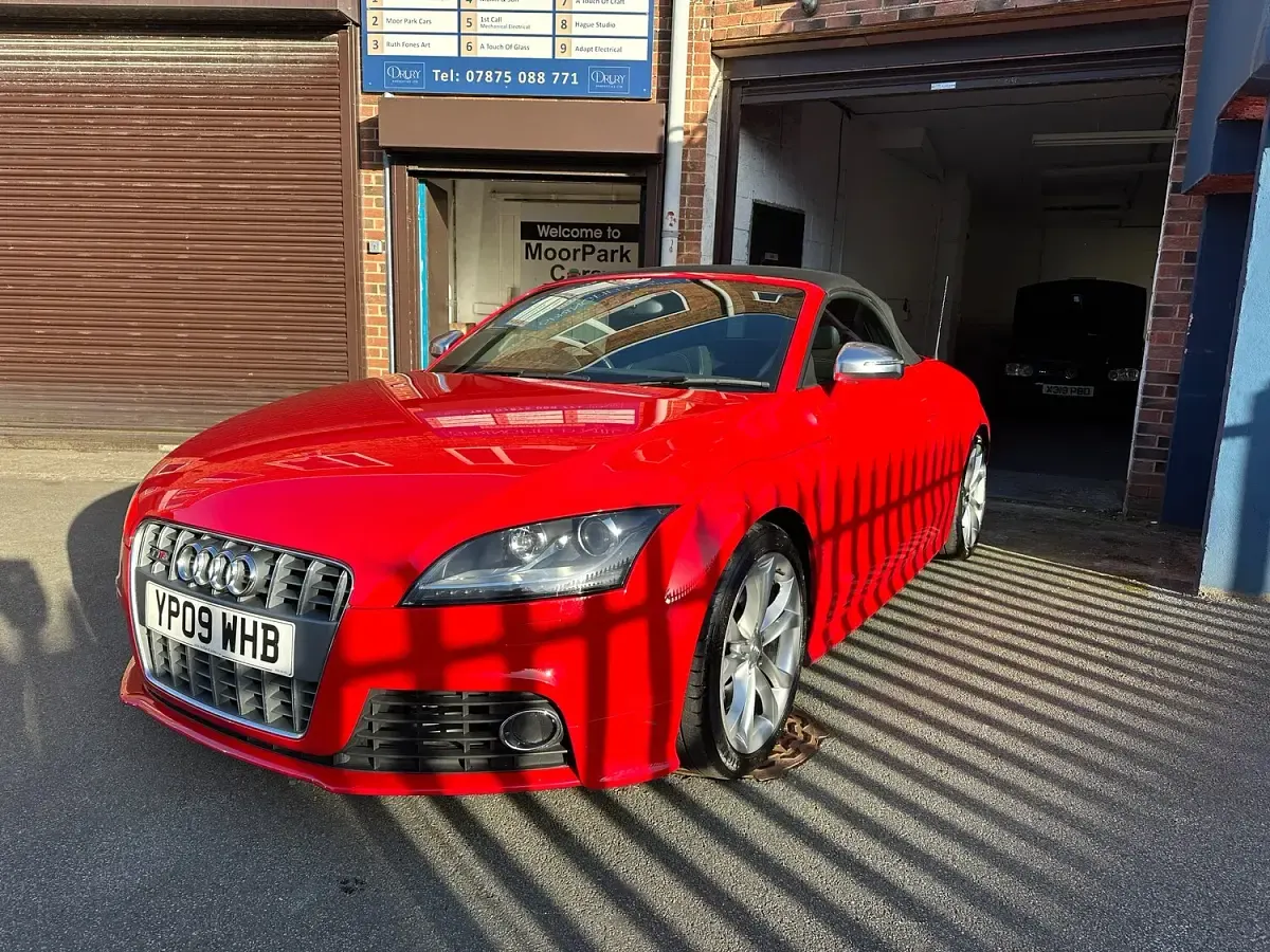 Used Audi TTS Design 272 HP (200 kW) 2009 Red Cabriolet