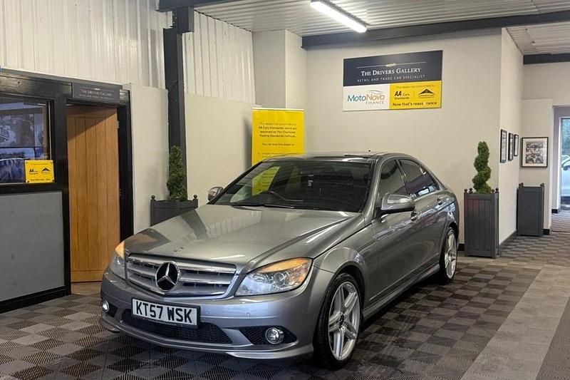 Used Mercedes C320 224 HP (164 kW) 2007 Silver Sedan