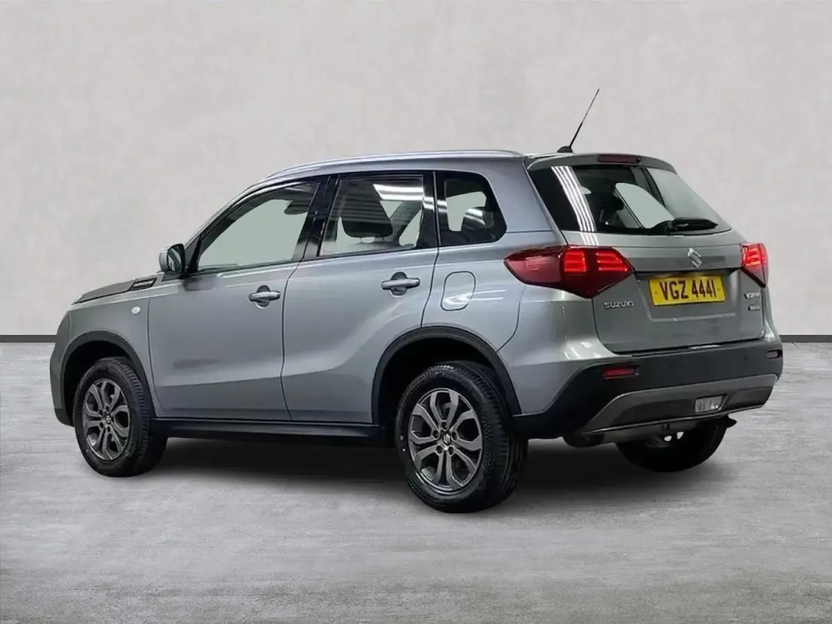 Second-hand Suzuki Vitara SZ4 129 CP (94 kW) 2020 Gri SUV