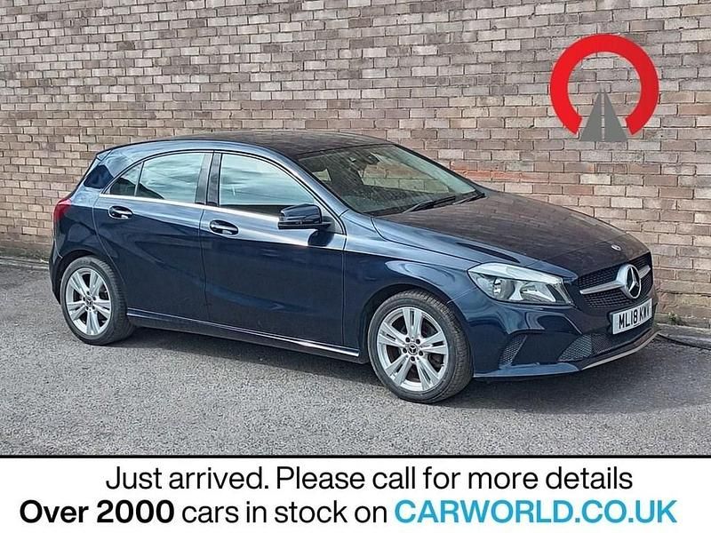 Used Mercedes A200 136 HP (100 kW) 2018 Blue Hatchback