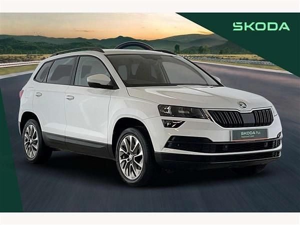 White Used 2021 Skoda Karoq SE Drive SUV | £15,990 (Fair price) - Image 1/4