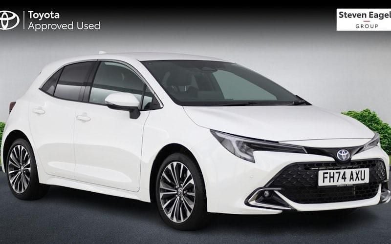 Used Toyota Corolla Design 140 HP (102 kW) 2026 Hatchback