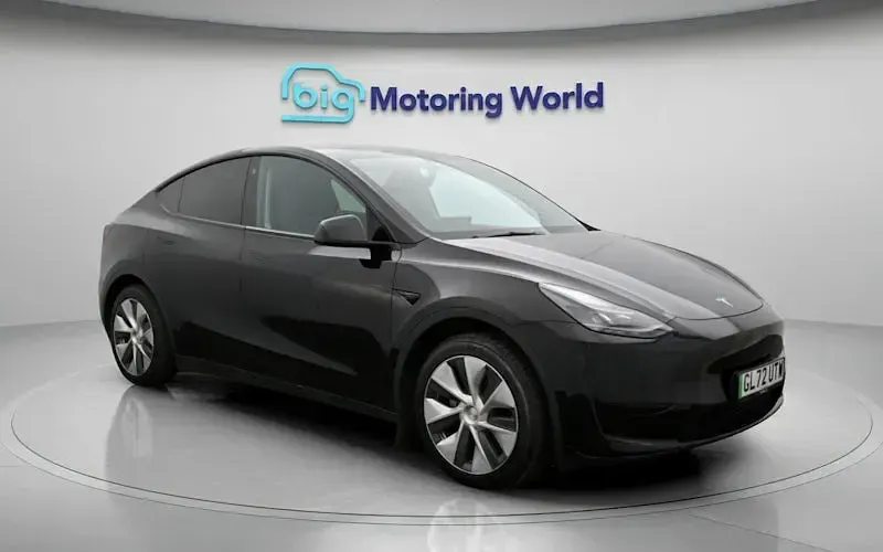 Used Tesla Model Y Standard Range 219 kW (299 HP) 2024 SUV