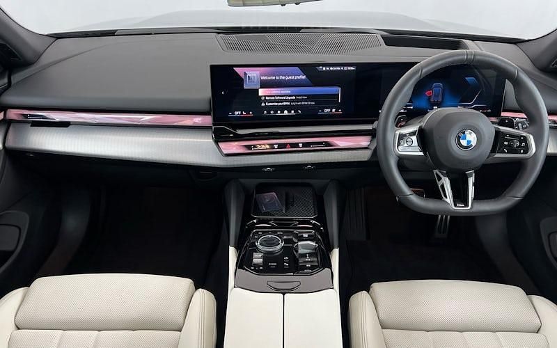 Used BMW 520 M Sport 208 HP (152 kW) 2025 Grey Estate