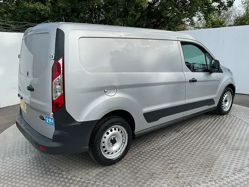 Used Ford Transit Connect 120 HP (88 kW) 2017 Silver MPV