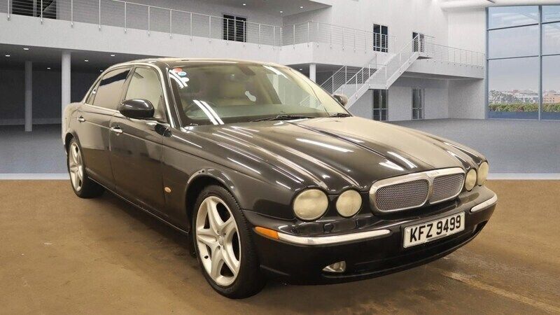 Black Used 2007 Jaguar XJ Executive Sedan | £3,500 (Super price) - Image 1/4