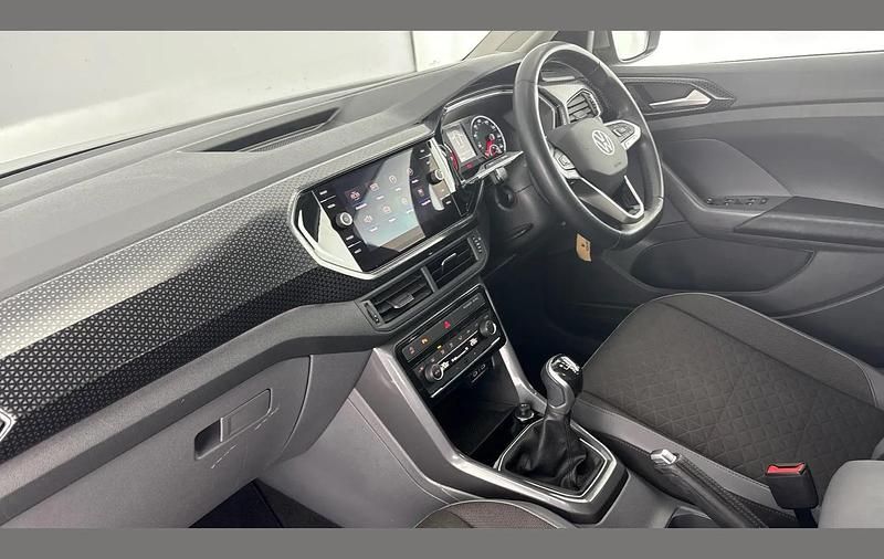 Used VW T-Cross SEL 110 HP (80 kW) 2021 Grey SUV