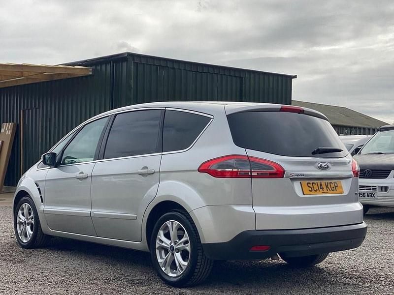 Used Ford S-MAX Titanium 2014 Silver MPV