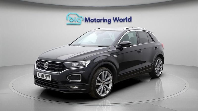 Used VW T-Roc R-line 150 HP (110 kW) 2020 Black SUV