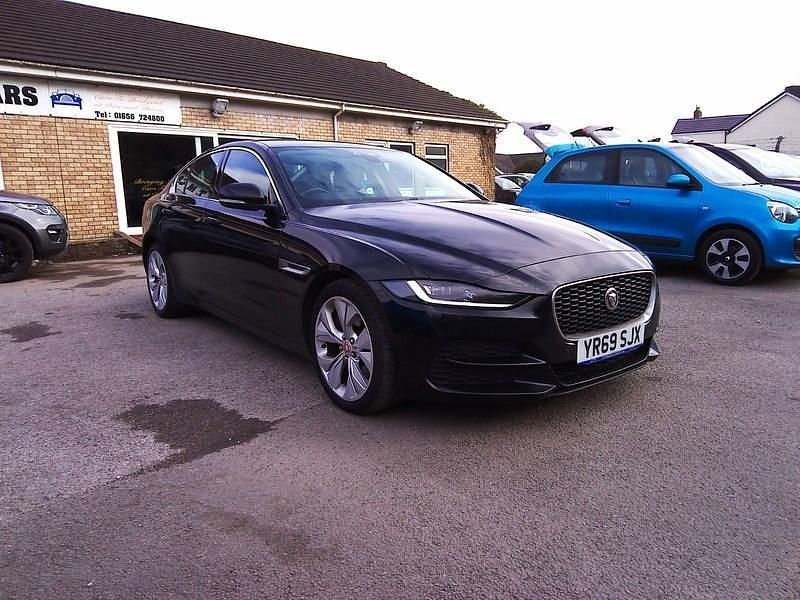 Gebraucht Jaguar XE S 180 PS (132 kW) 2019 Schwarz Limousine