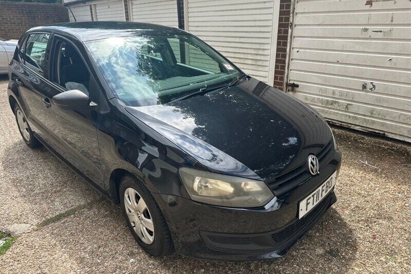 Black Used 2011 VW Polo S Hatchback | £3,495 (Good price) - Image 1/1