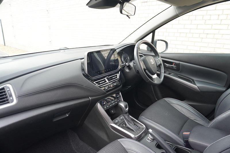 Used Suzuki SX4 S-Cross 116 HP (85 kW) 2022 Black SUV