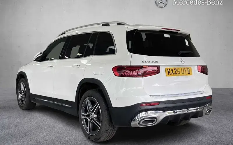Used Mercedes GLB200 AMG line 163 HP (119 kW) 2025 SUV