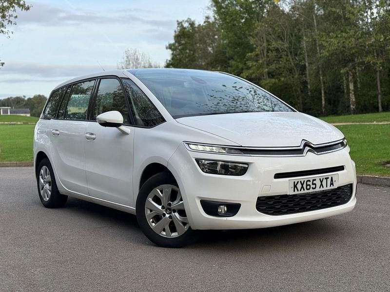 Used Citroën Grand C4 Picasso VTR Sport 2015 White MPV