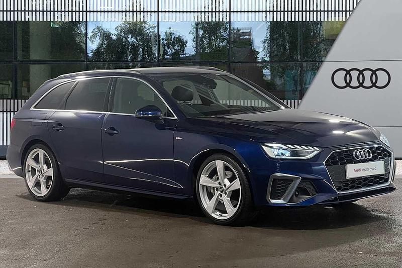 Used Audi A4 S-Line 204 HP (150 kW) 2023 Blue Estate